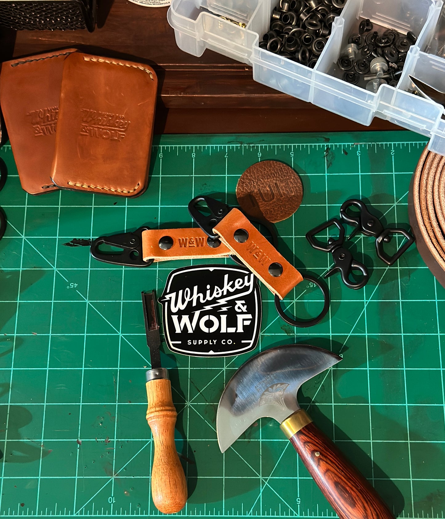 Leather Key Clip Classic Brown